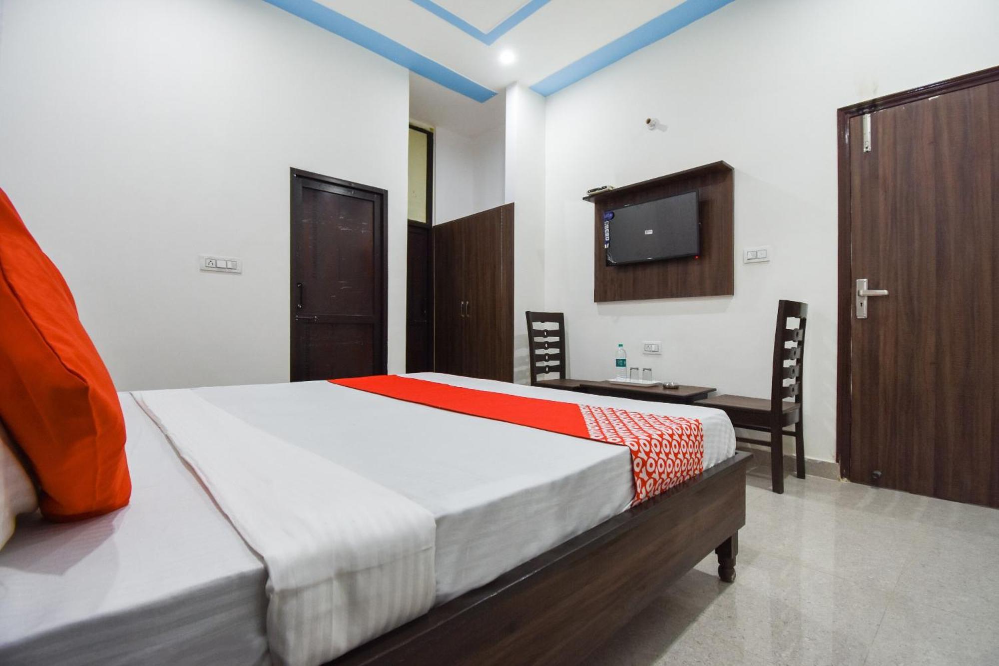 Hotel O Chandigarh Inn エクステリア 写真